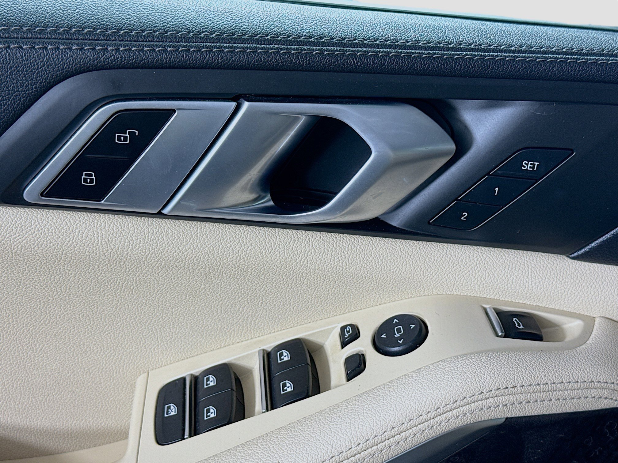 Used 2020 BMW X5 sDrive40i w/ Convenience Package image 24