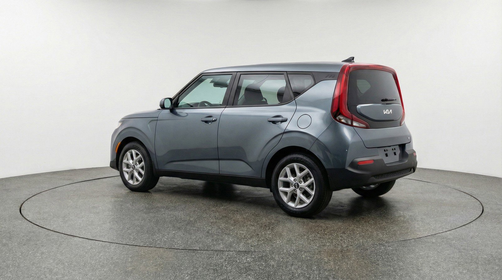Used 2025 Kia Soul LX w/ LX Technology Package image 6