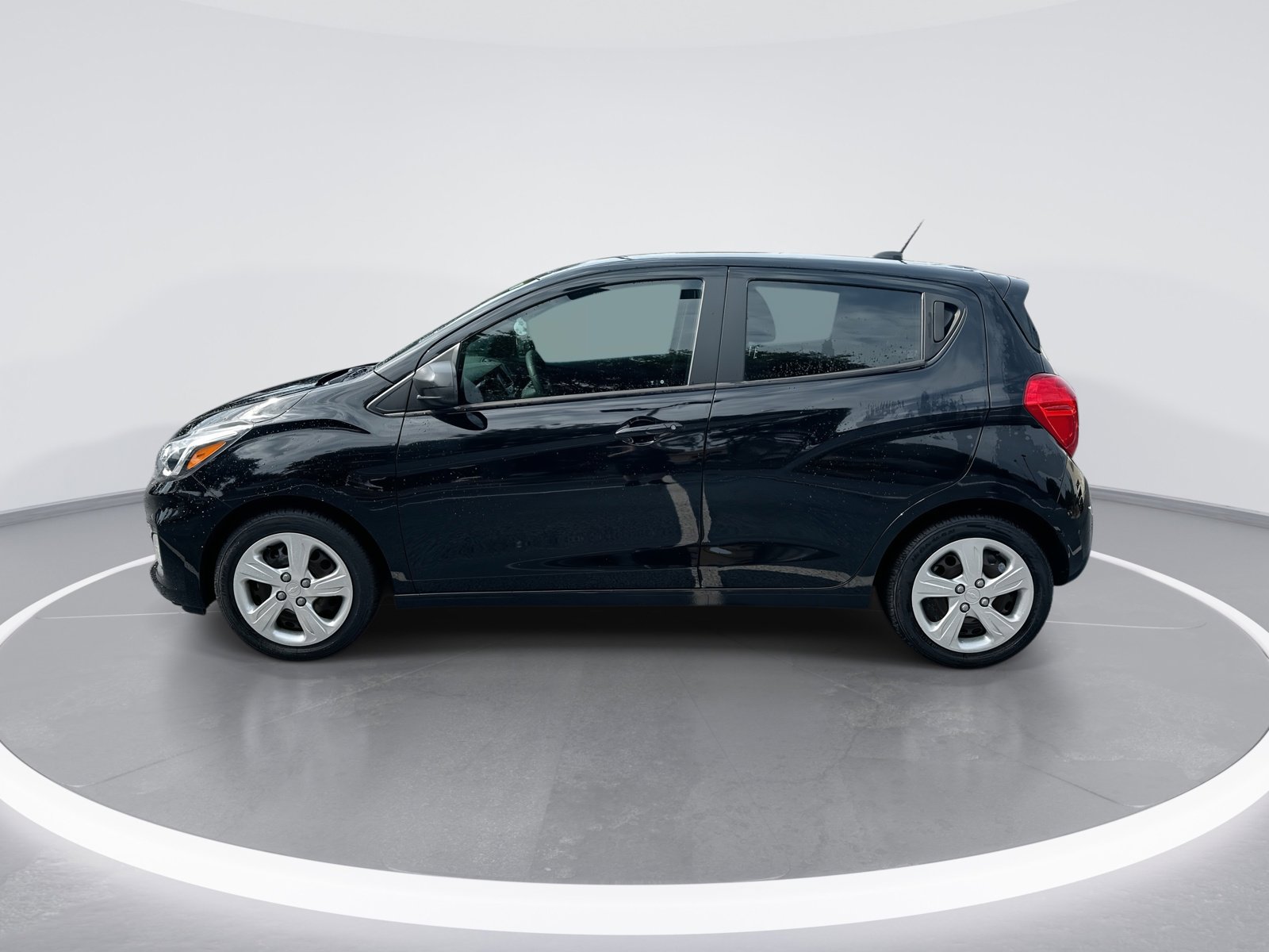 Used 2022 Chevrolet Spark LS FWD image 6