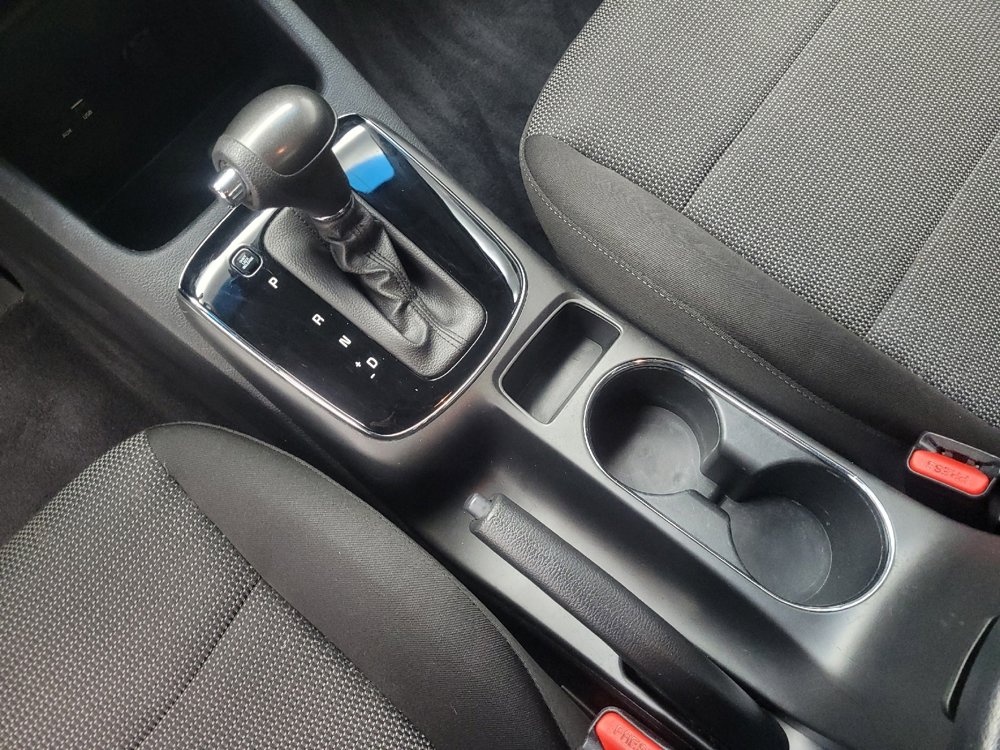 Used 2018 Kia Forte LX image 26