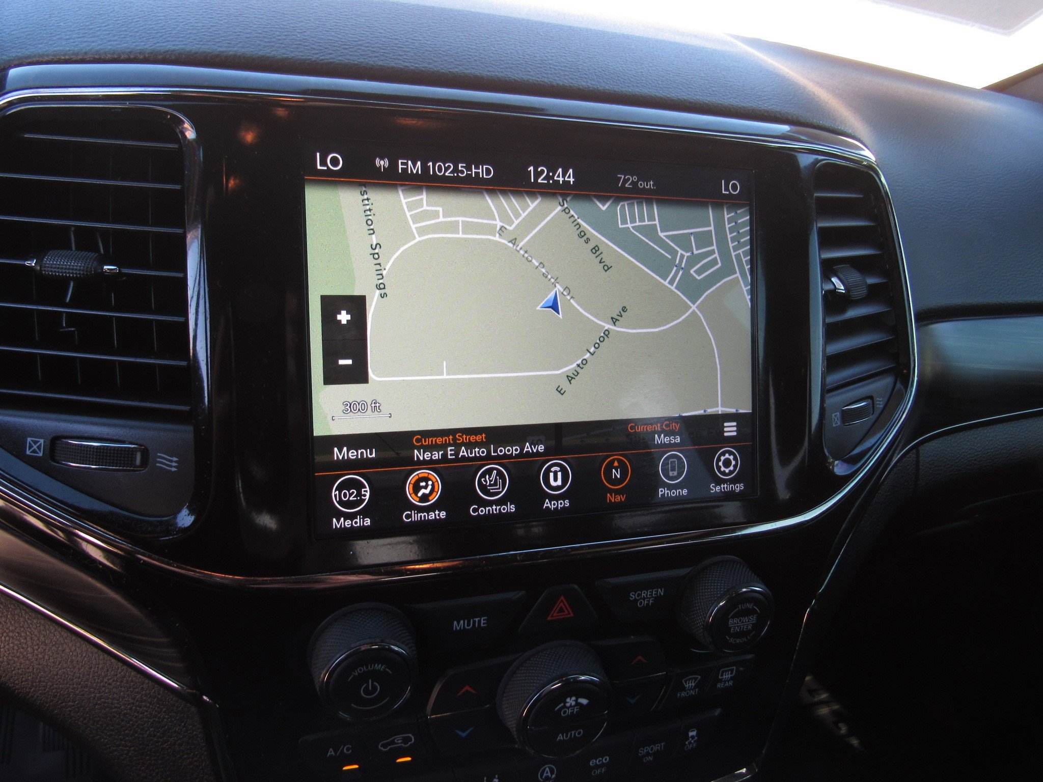 Used 2021 Jeep Grand Cherokee Limited X image 20