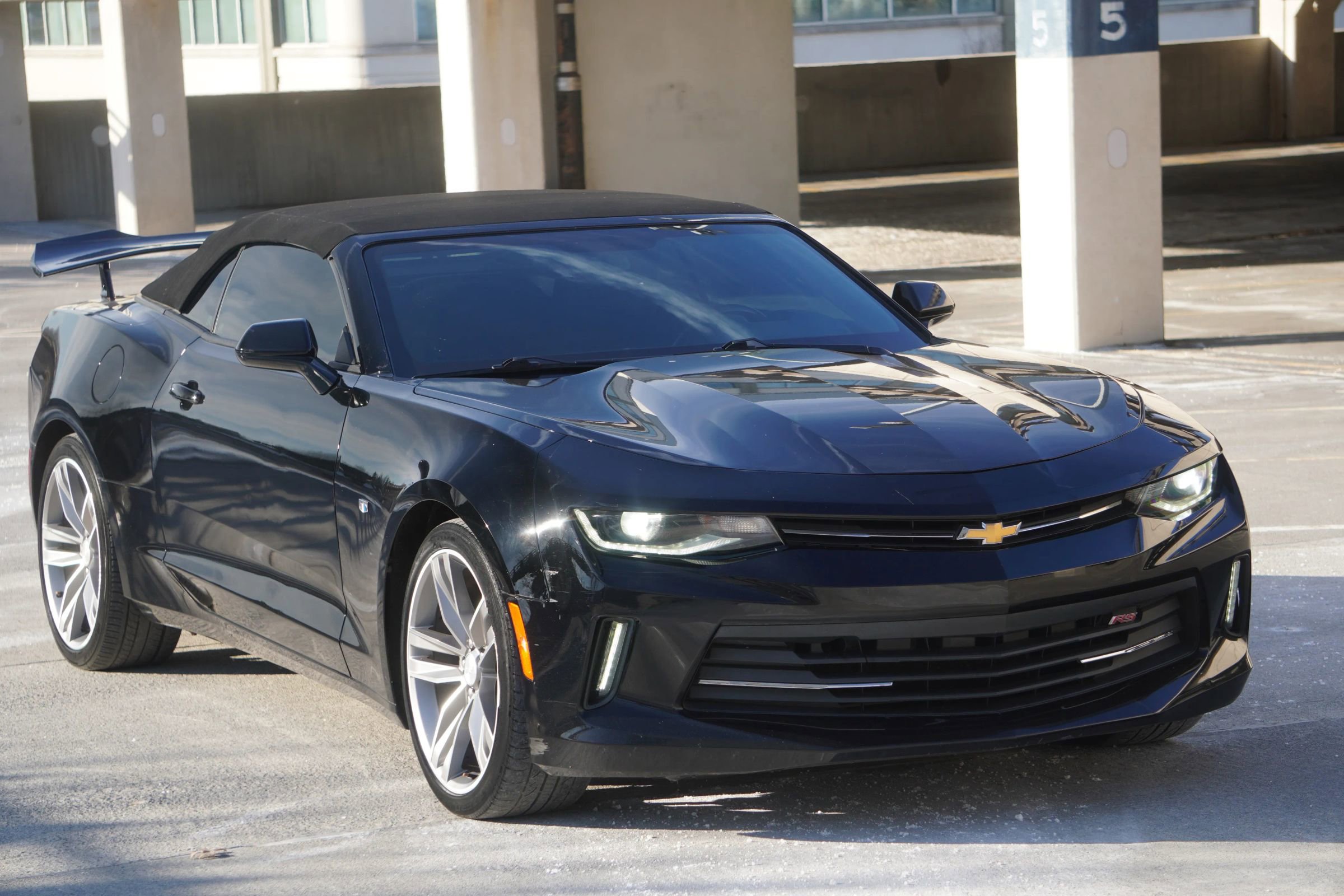 Used 2017 Chevrolet Camaro LT w/ RS Package image 9
