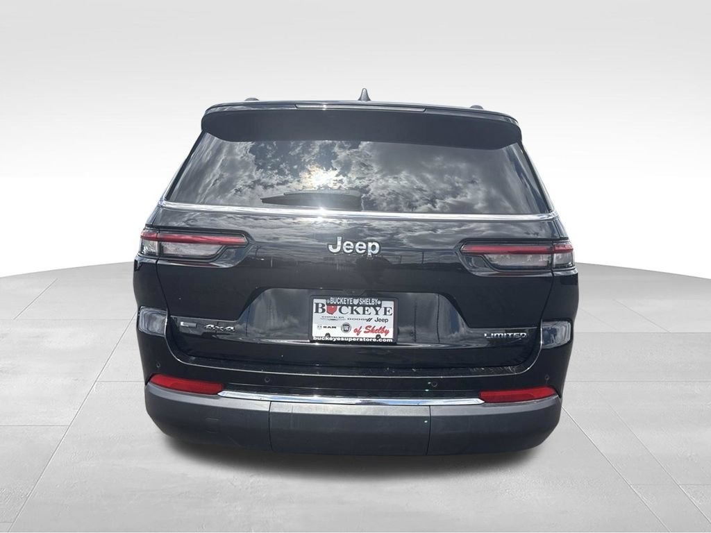 Used 2023 Jeep Grand Cherokee L Limited AWD/4WD image 5
