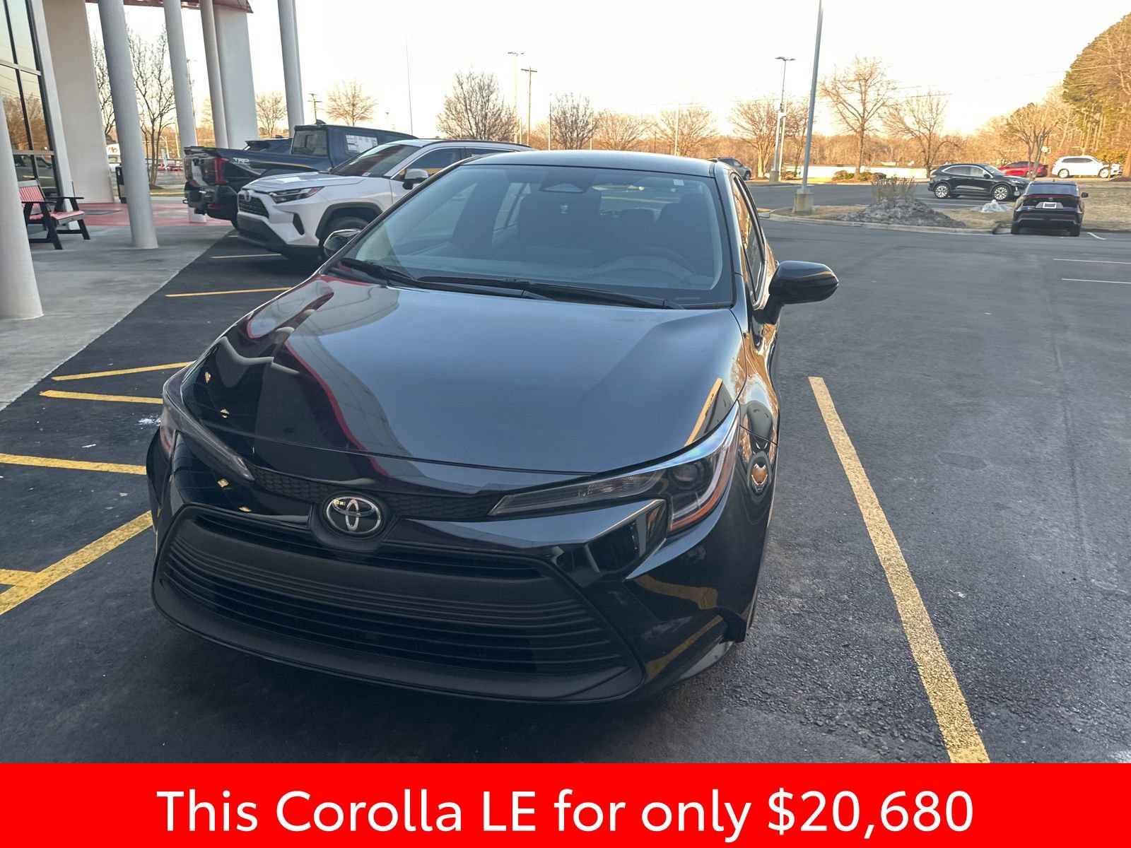 Used 2025 Toyota Corolla LE image 13