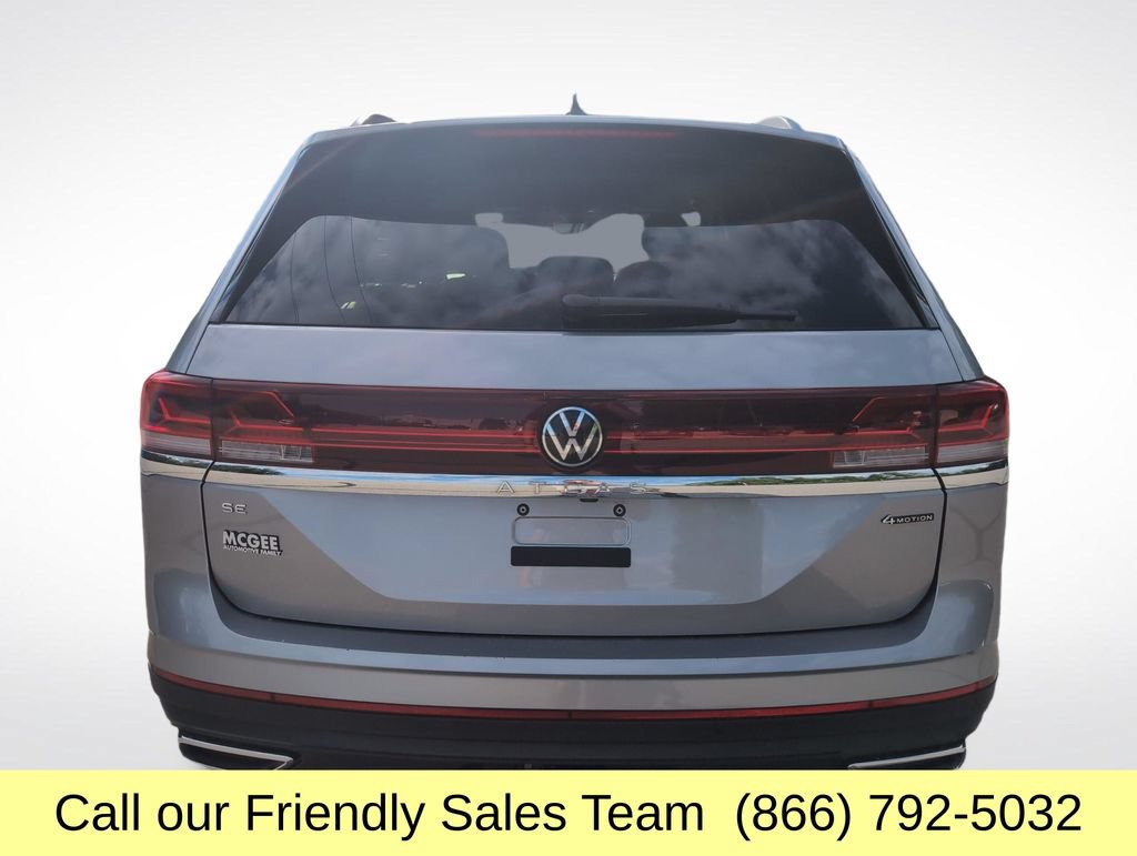 Used 2025 Volkswagen Atlas SE AWD/4WD image 5