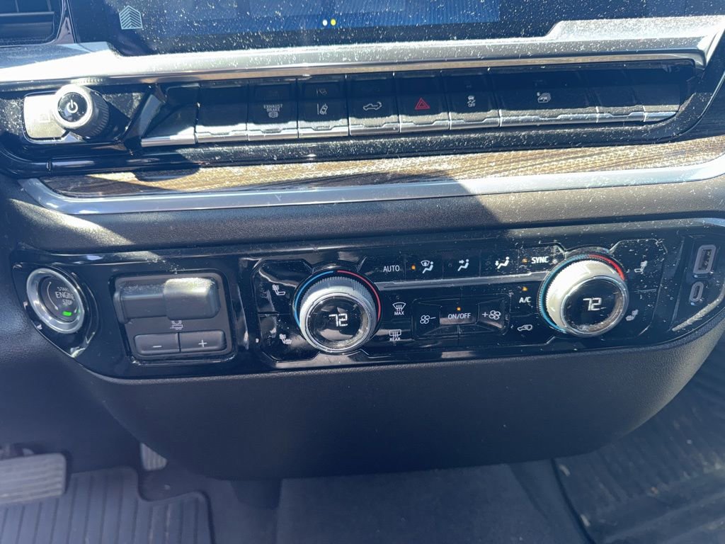 Used 2025 Chevrolet Silverado 2500 LT w/ Convenience Package image 12