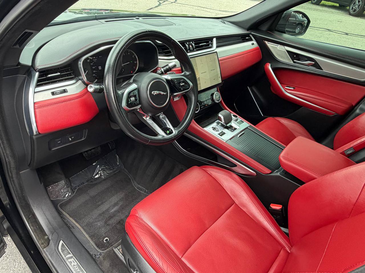 Used 2021 Jaguar F-PACE R-Dynamic S AWD/4WD image 13