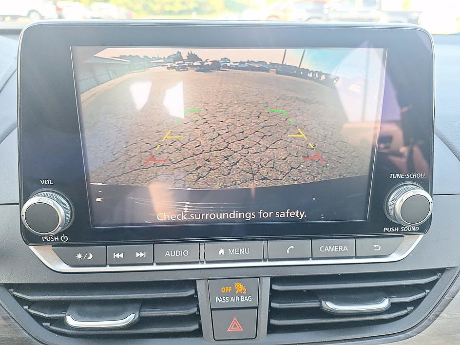 Certified 2025 Nissan Altima 2.5 SV FWD image 15