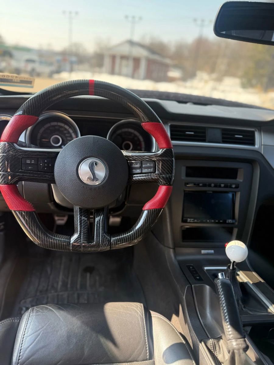 Used 2013 Ford Mustang Shelby GT500 image 6