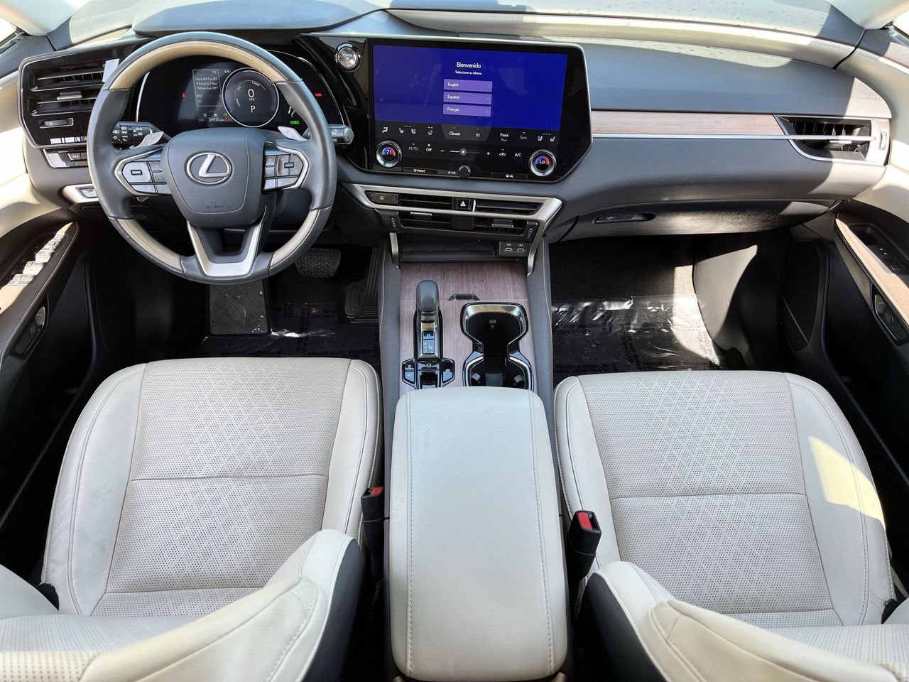 Used 2023 Lexus RX 350 w/ Accessory Package (2T) image 9