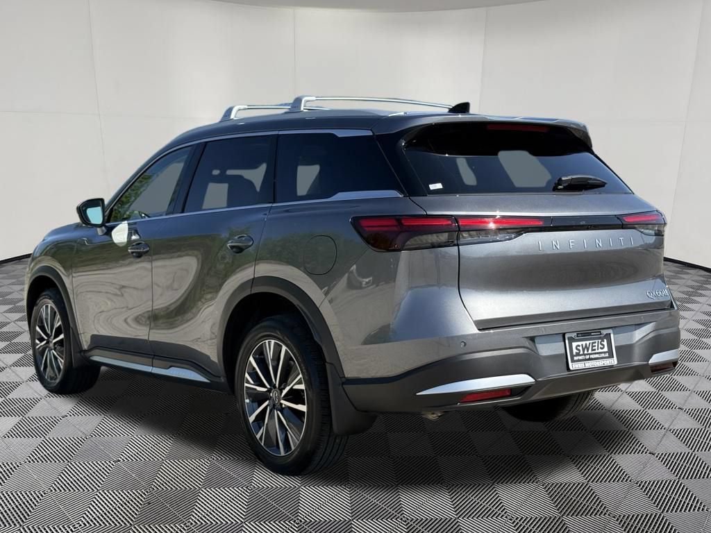 Certified 2026 INFINITI QX60 Luxe w/ Cargo Package AWD/4WD image 9