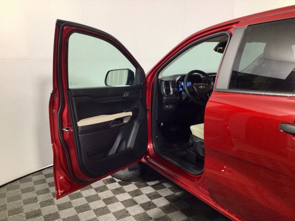 New 2025 Ford Ranger XLT w/ Advanced Towing Package image 16