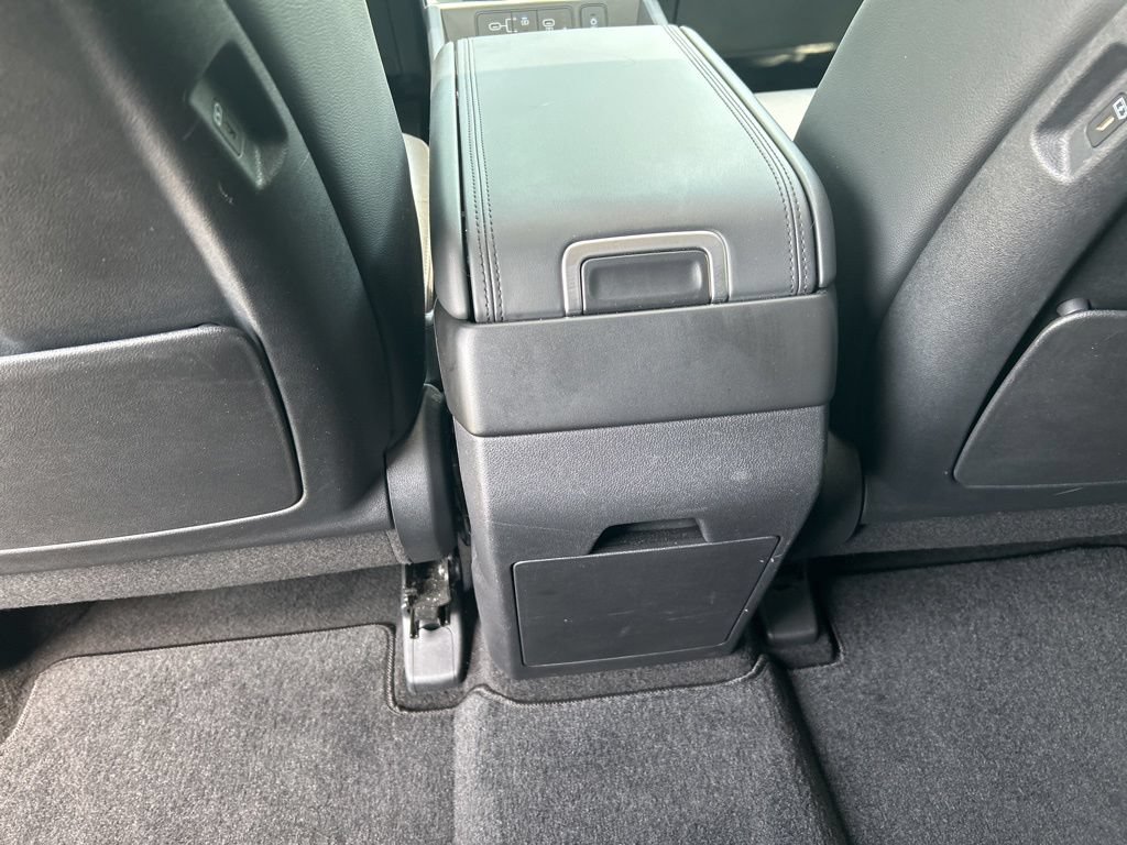 Certified 2024 Hyundai Santa Fe Limited FWD image 30