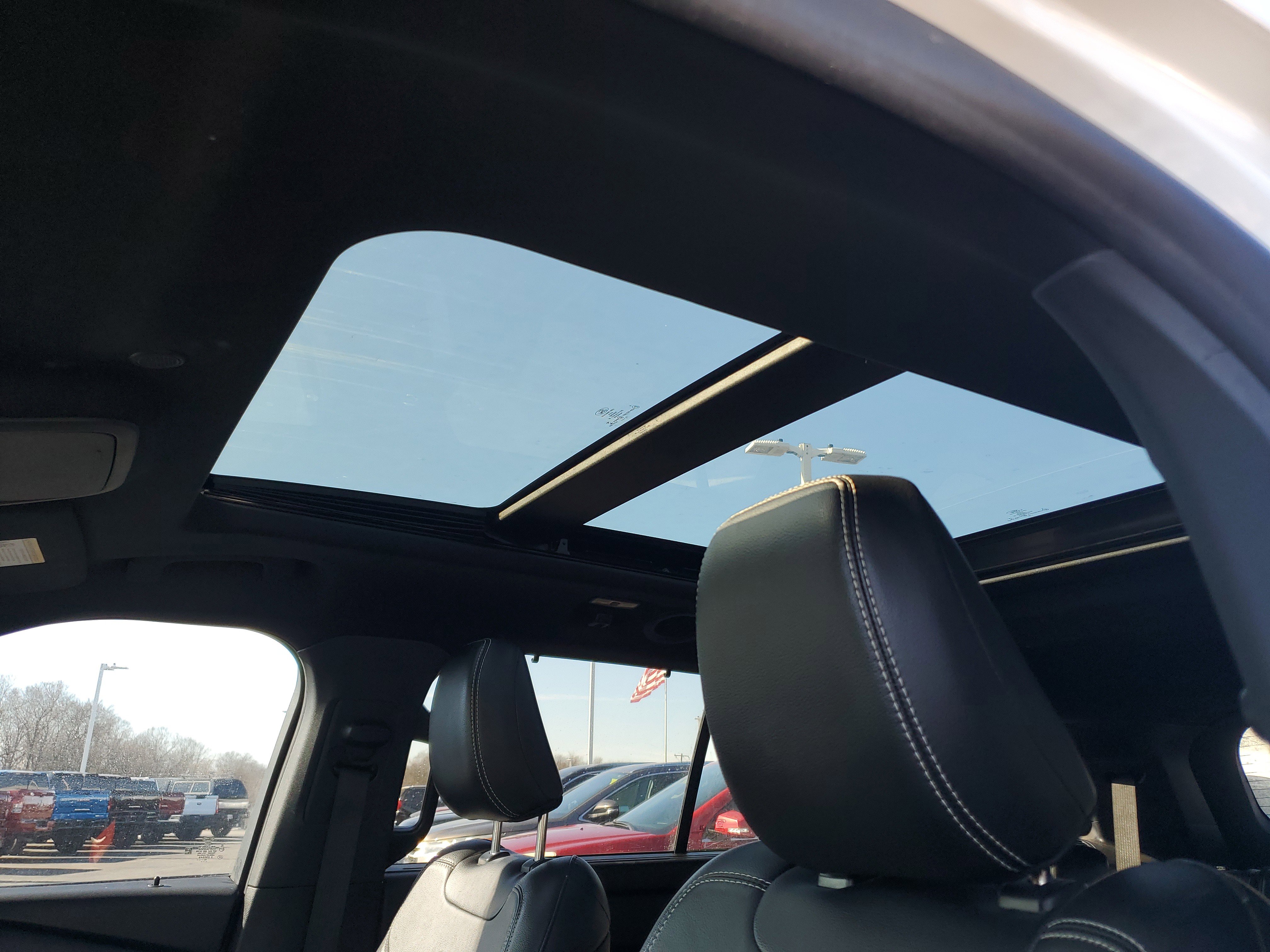 Used 2020 Ford Explorer ST w/ ST Street Pack image 28