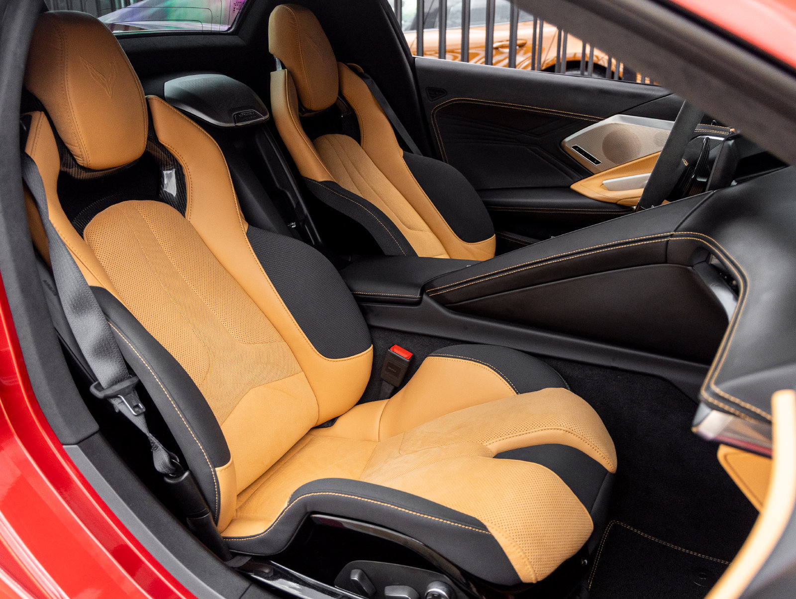 Used 2024 Chevrolet Corvette Z06 RWD image 39
