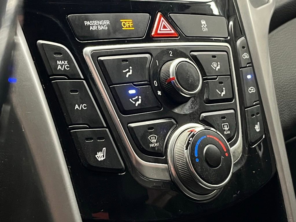 Used 2015 Hyundai Elantra GT w/ Option Group 02 FWD image 8