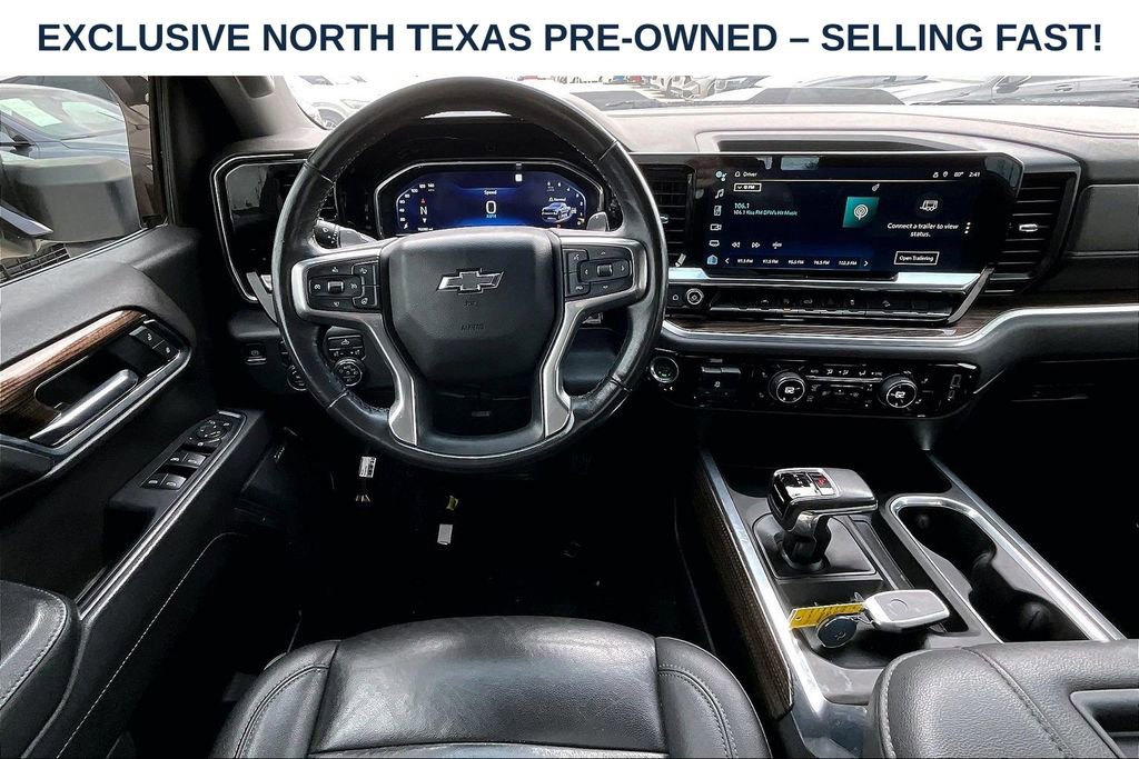 Used 2022 Chevrolet Silverado 1500 LT Trail Boss w/ Convenience Package II AWD/4WD image 8