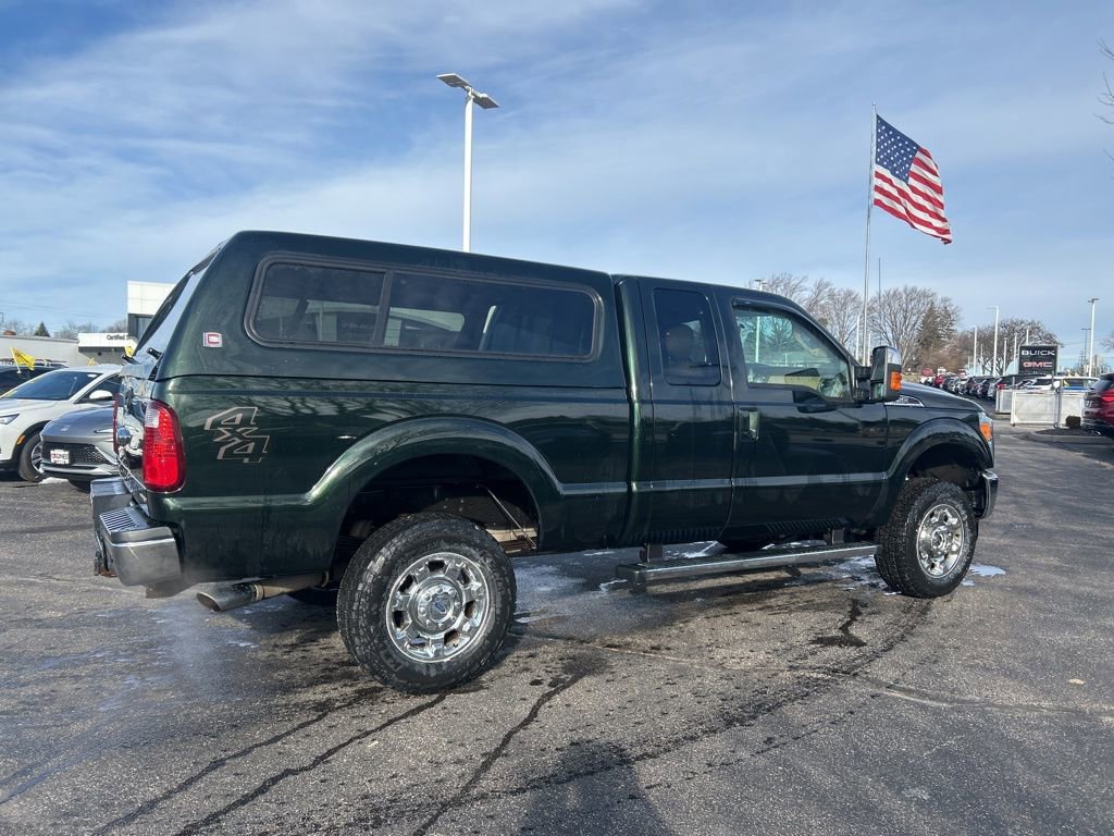 Used 2015 Ford F250 Lariat w/ Chrome Package image 3