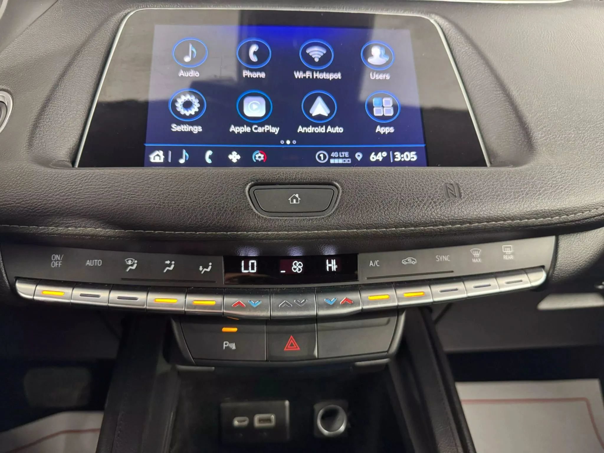 Used 2021 Cadillac XT4 Premium Luxury AWD/4WD image 21