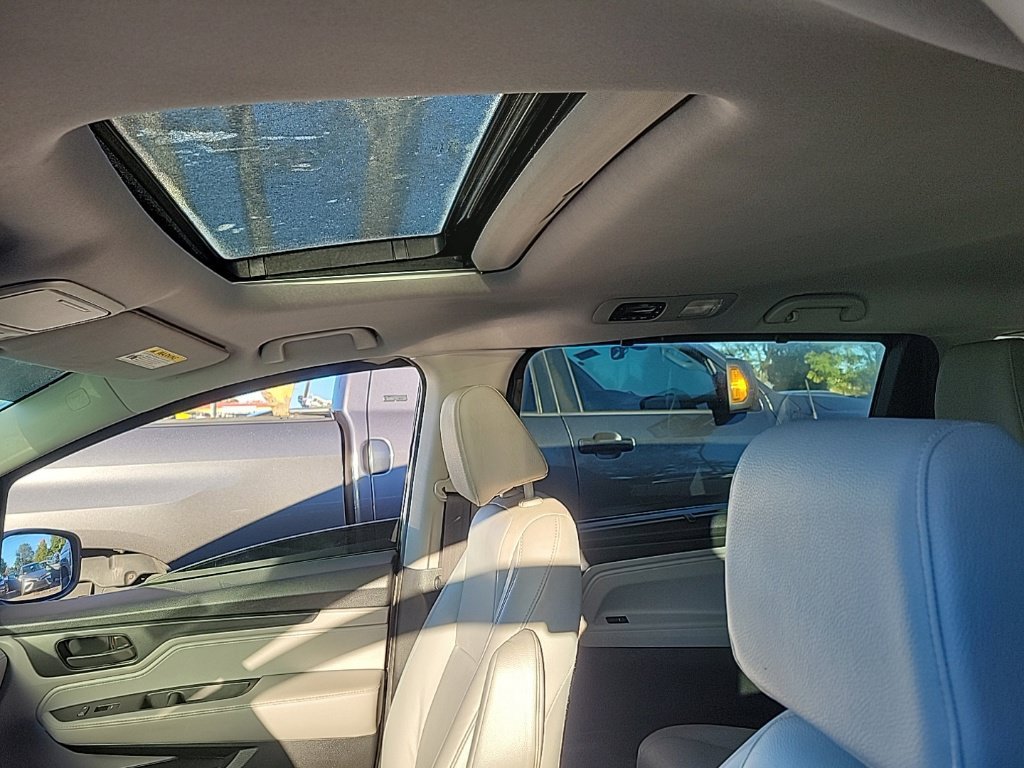 Used 2019 Honda Odyssey EX-L image 7