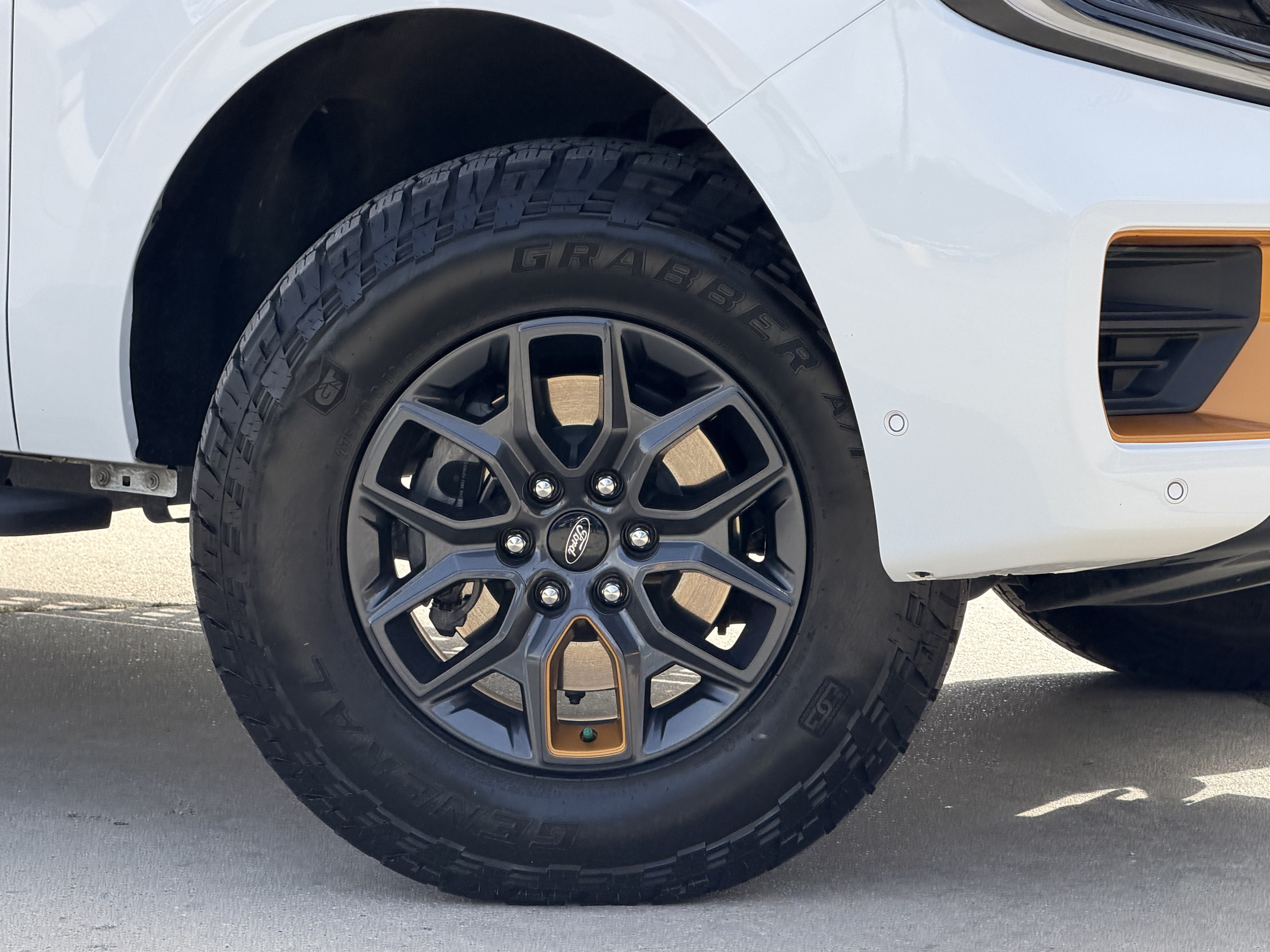 Certified 2025 Ford Expedition Tremor AWD/4WD image 3