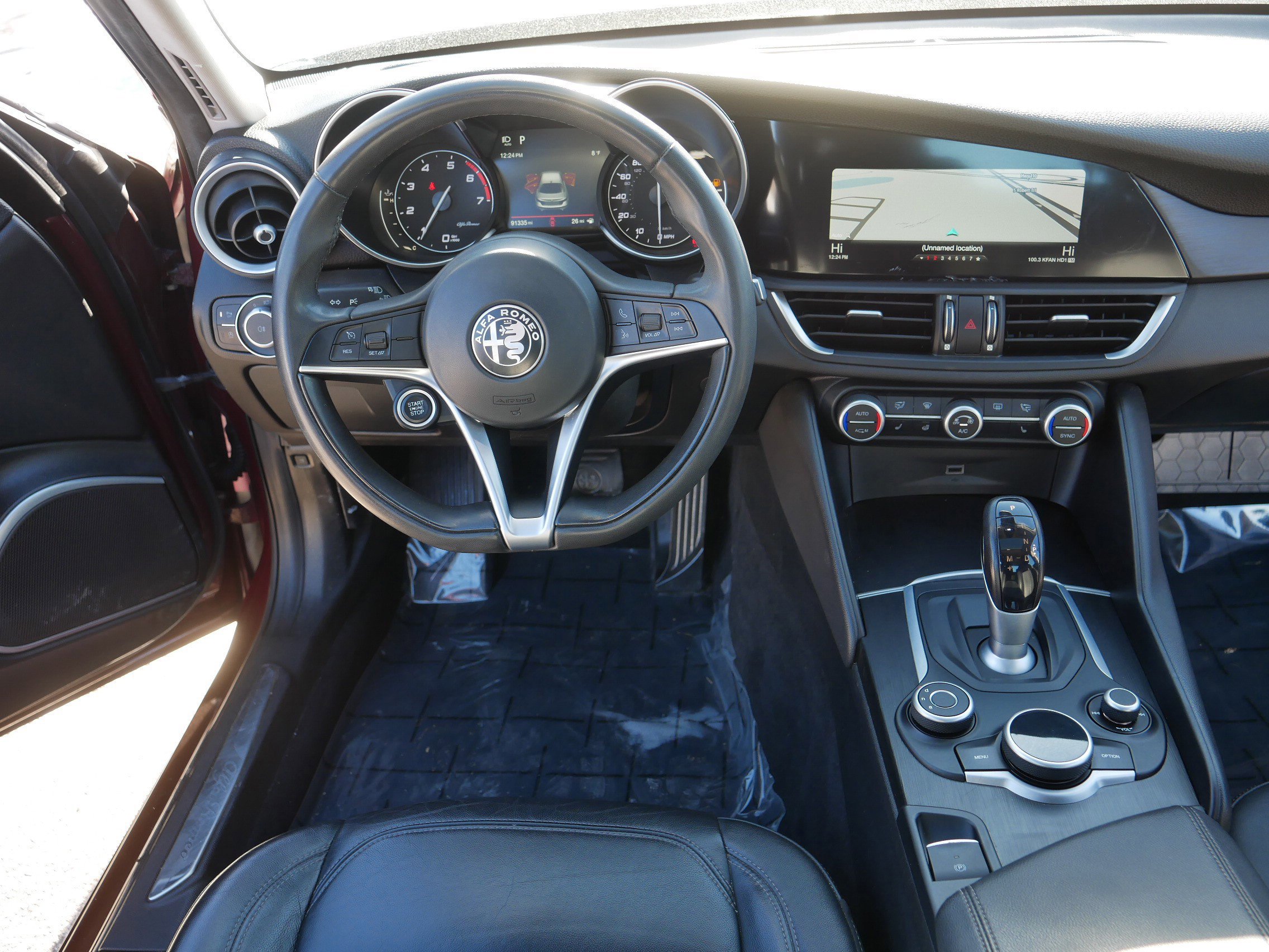 Used 2018 Alfa Romeo Giulia AWD image 20
