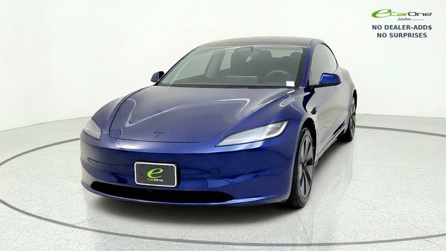 Used 2026 Tesla Model 3 RWD image 3