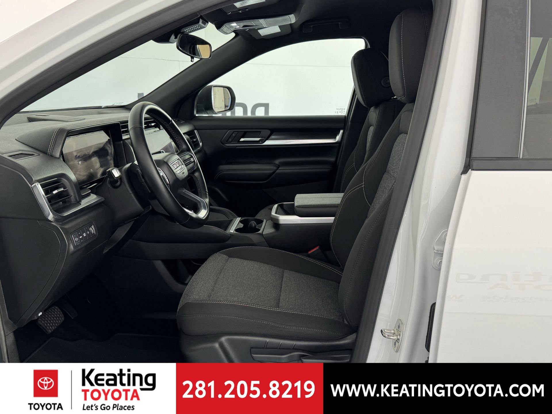 Used 2025 GMC Terrain Elevation FWD image 14