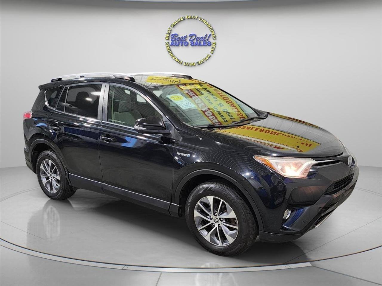 Used 2016 Toyota RAV4 XLE w/ Convenience Package AWD/4WD image 8