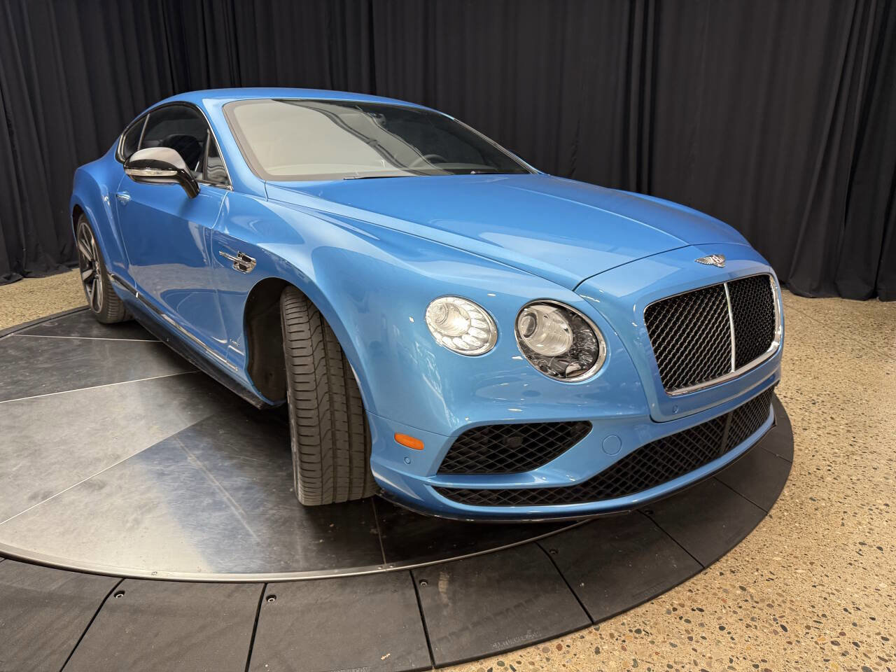 Used 2017 Bentley Continental GT V8 S image 6