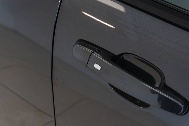 Used 2023 Chevrolet Equinox RS FWD image 8