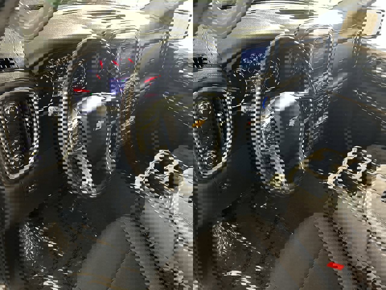 Used 2021 Chevrolet Silverado 1500 LT image 11