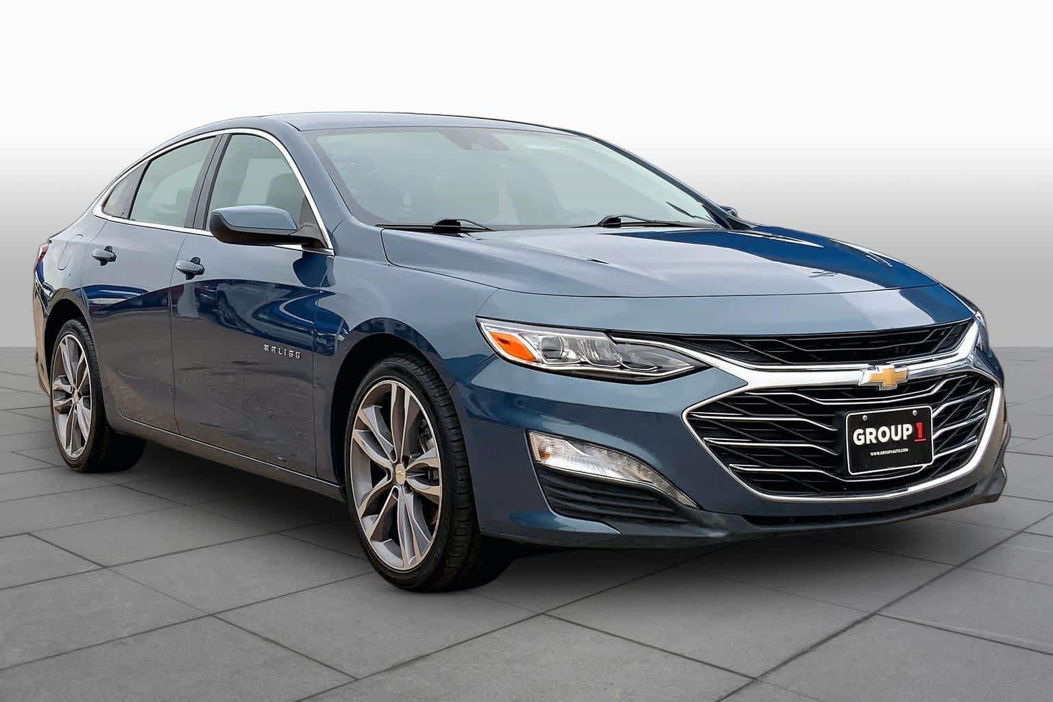 Used 2024 Chevrolet Malibu LT FWD image 3
