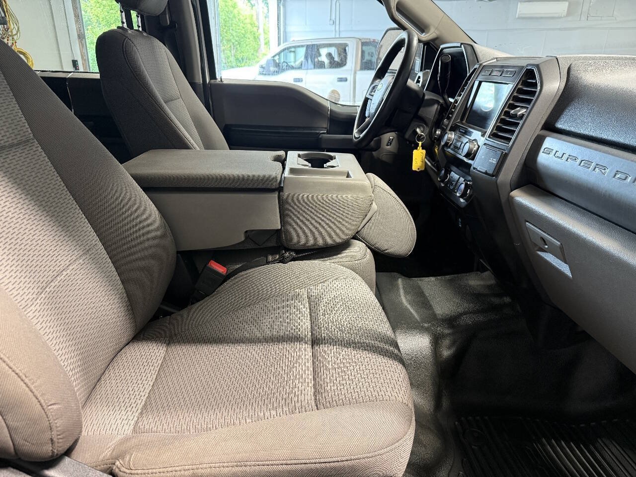Used 2020 Ford F250 XLT AWD/4WD image 16