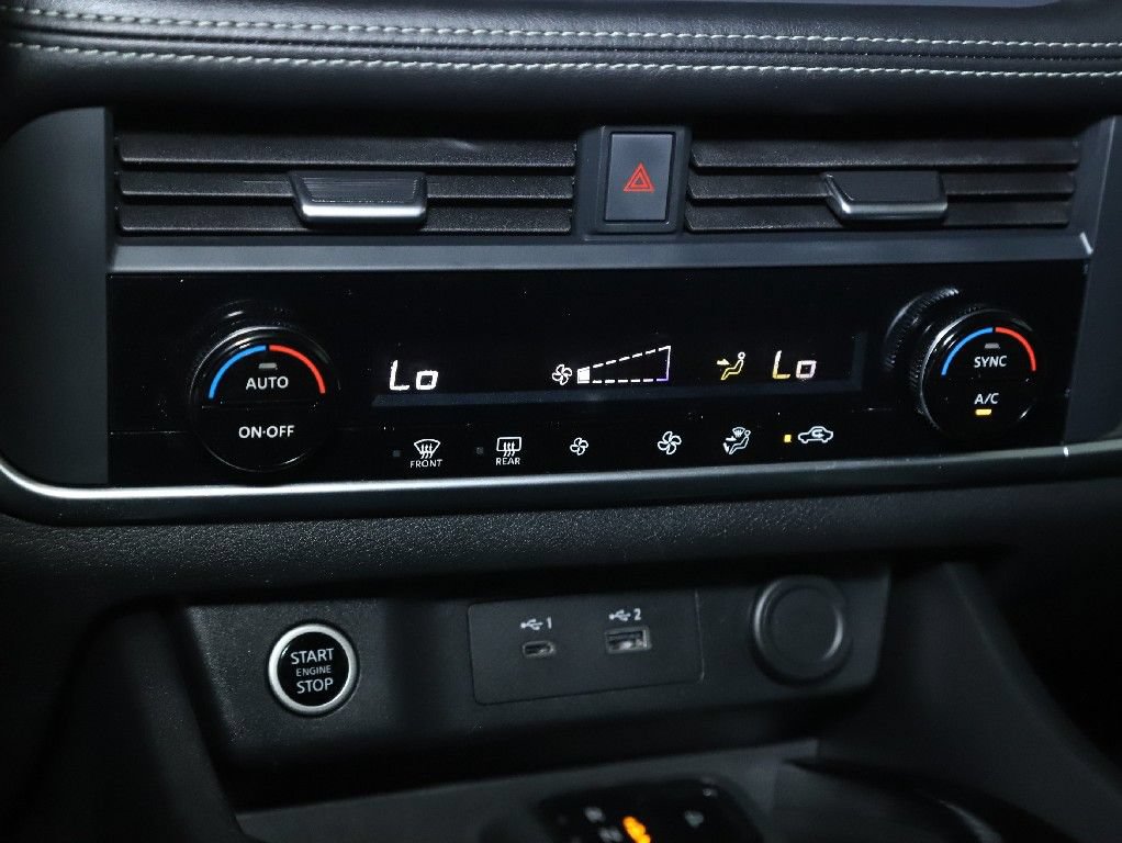 Certified 2023 Nissan Rogue SV AWD/4WD image 26