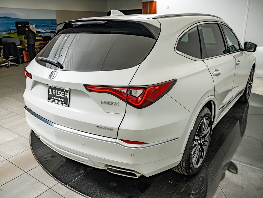 Certified 2026 Acura MDX w/ Advance Package AWD/4WD image 16