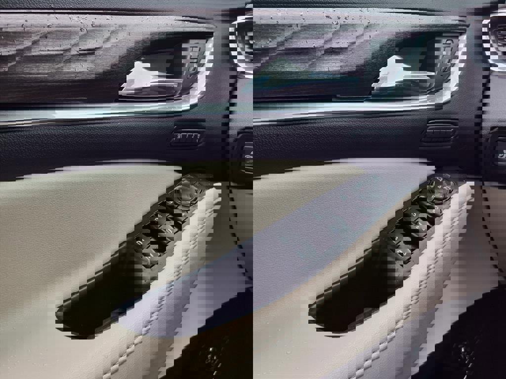 Used 2022 Buick Enclave Avenir w/ Trailering Package, 5000 lbs. image 53