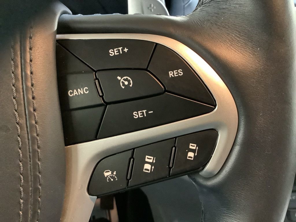 Used 2018 Jeep Grand Cherokee Summit image 28