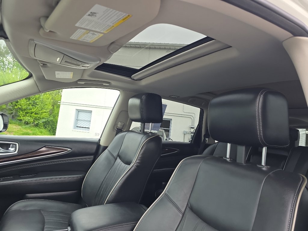 Used 2019 INFINITI QX60 Luxe w/ Sensory Package AWD/4WD image 25