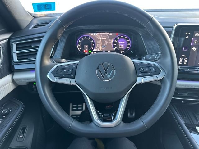 Used 2025 Volkswagen Atlas Cross Sport SEL Premium R-Line image 16