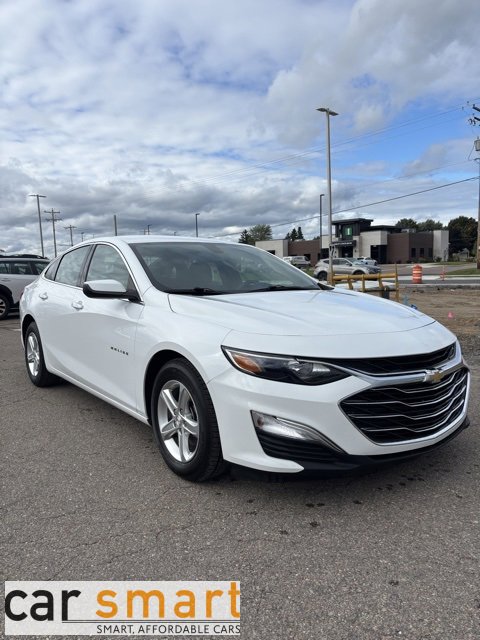 Used 2022 Chevrolet Malibu LS w/ Driver Confidence Package