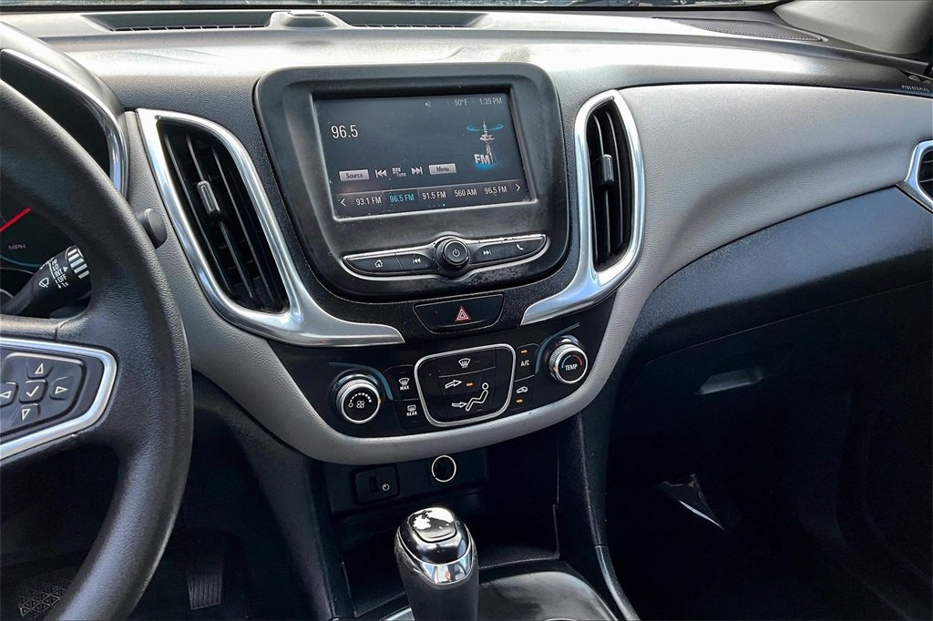 Certified 2018 Chevrolet Equinox LS image 10