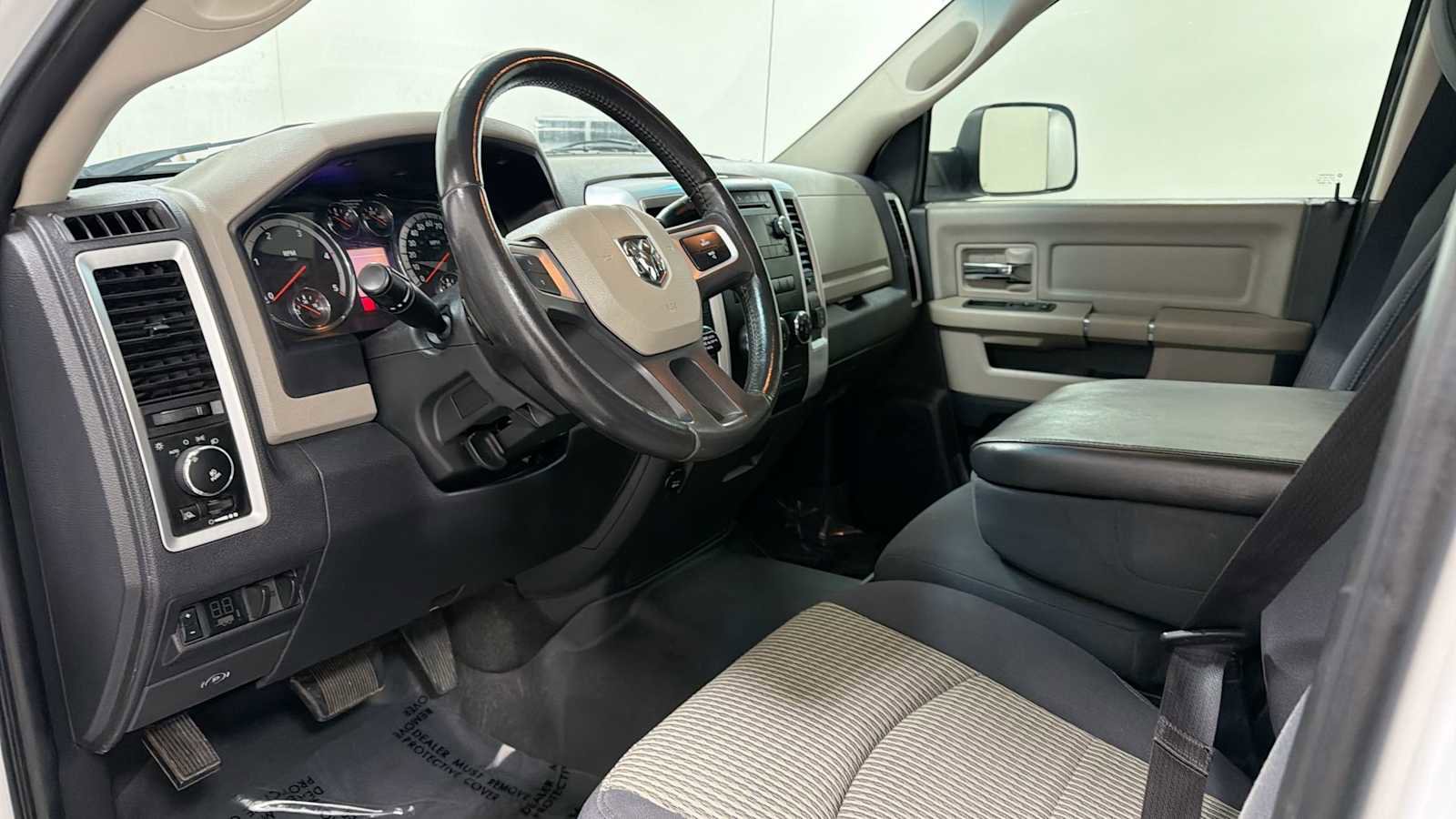 Used 2011 RAM 2500 Big Horn AWD/4WD image 12