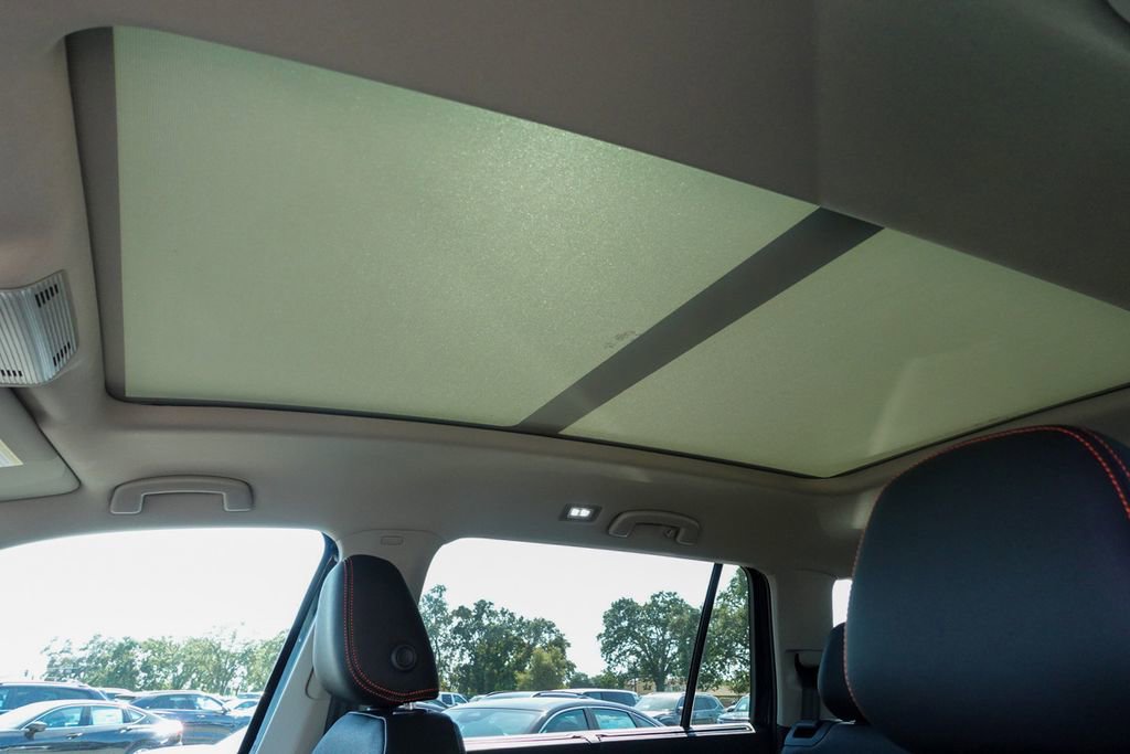 New 2026 Volkswagen Atlas Peak Edition image 16