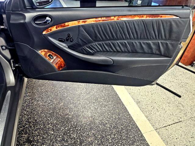 Used 2005 Mercedes-Benz CLK 500 Cabriolet image 23