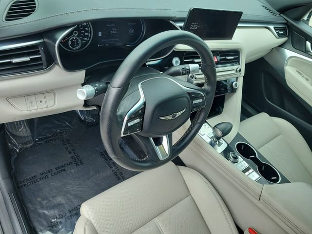 Used 2025 Genesis G70 2.5T RWD image 19