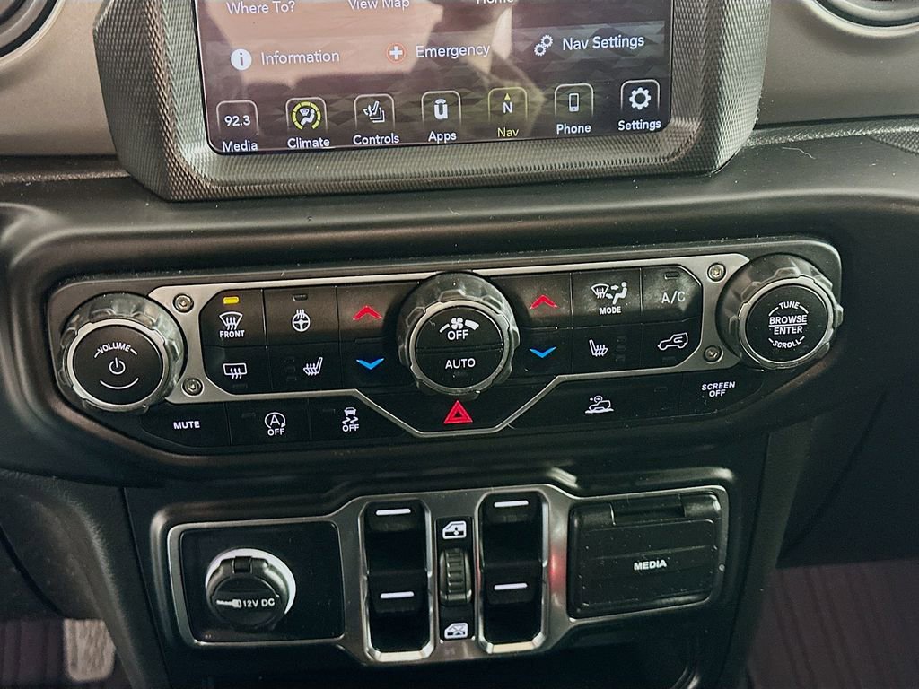 Used 2022 Jeep Wrangler Unlimited Sport image 16