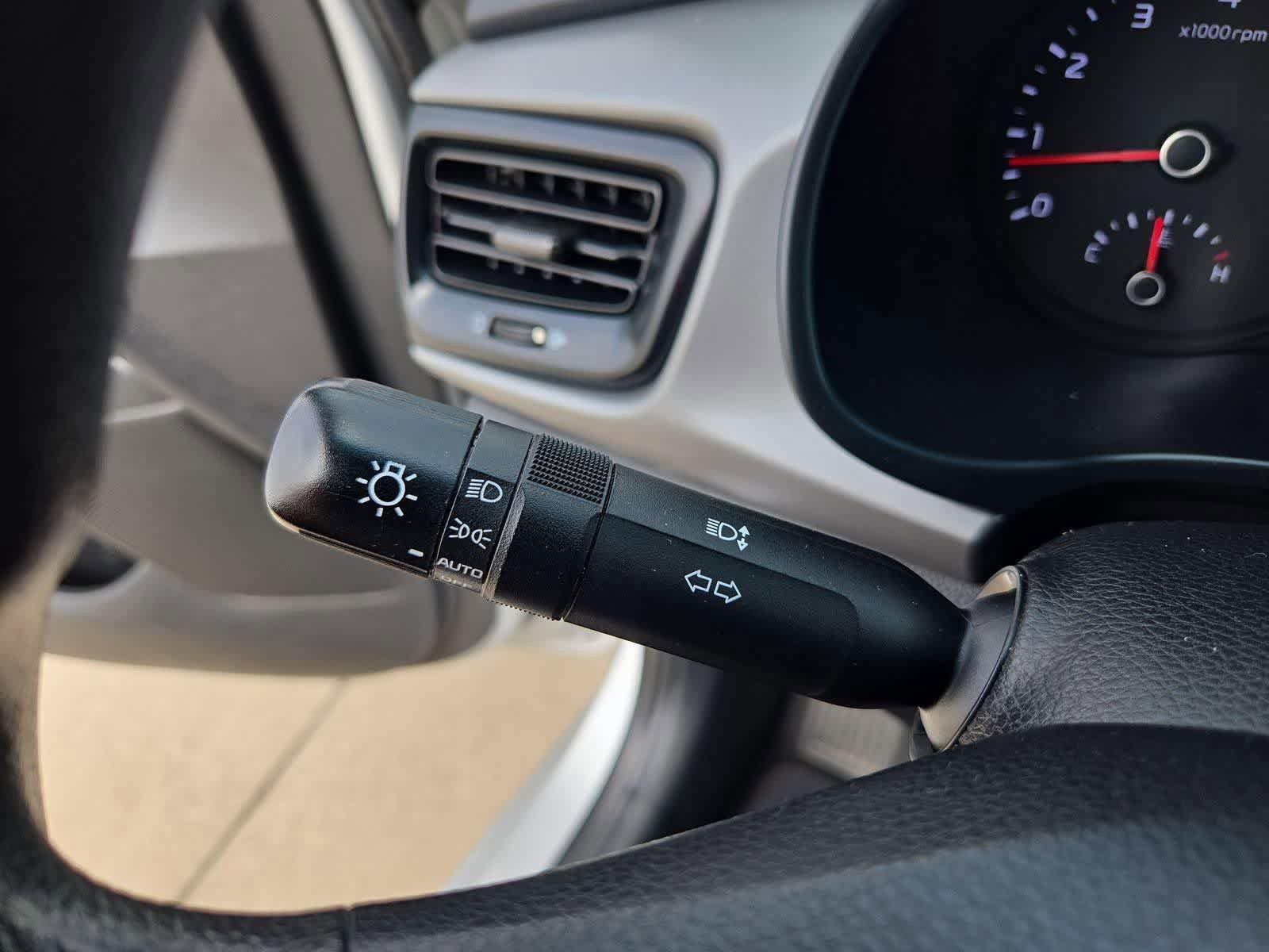 Used 2020 Kia Rio LX FWD image 23