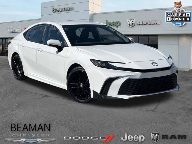 Used 2025 Toyota Camry SE