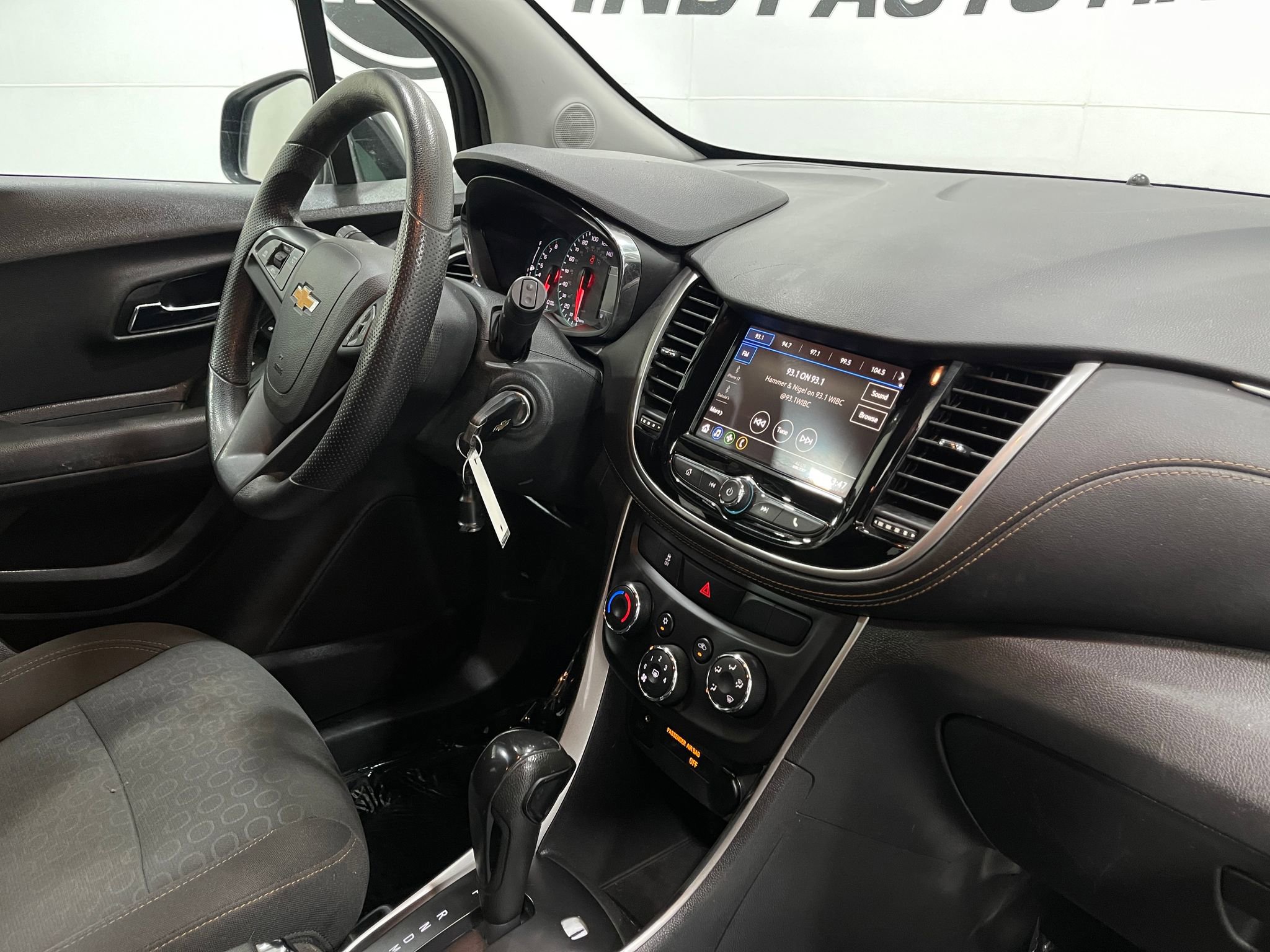 Used 2020 Chevrolet Trax LS w/ Tint and Cruise Package FWD image 18